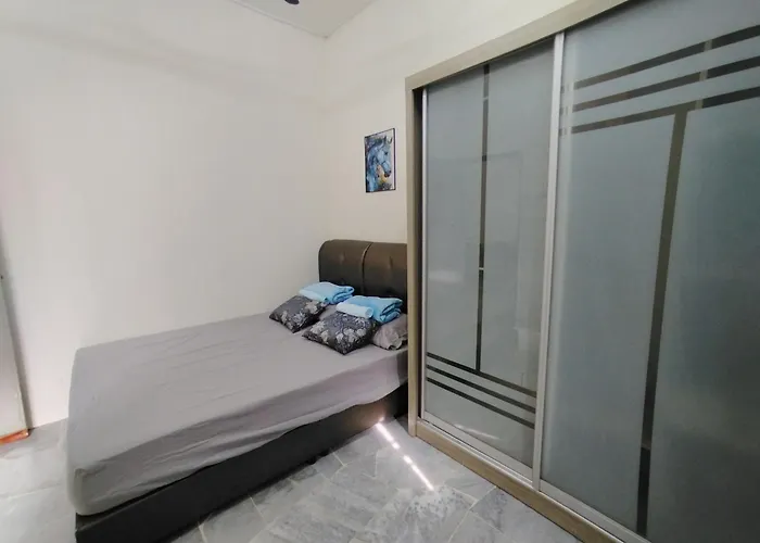 5 Stars Kepong Homestay